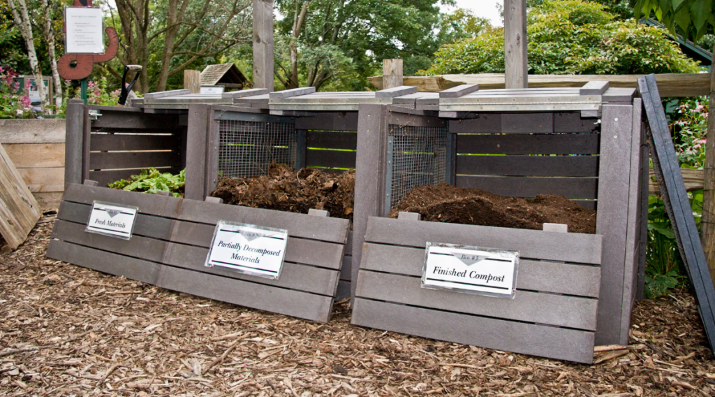 Three bin pallet bay