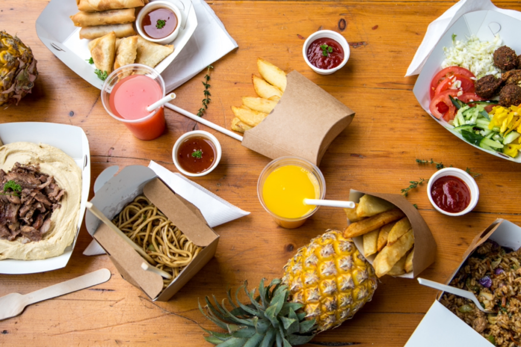 Kraft takeaway containers made from compostable, PFAS free materials